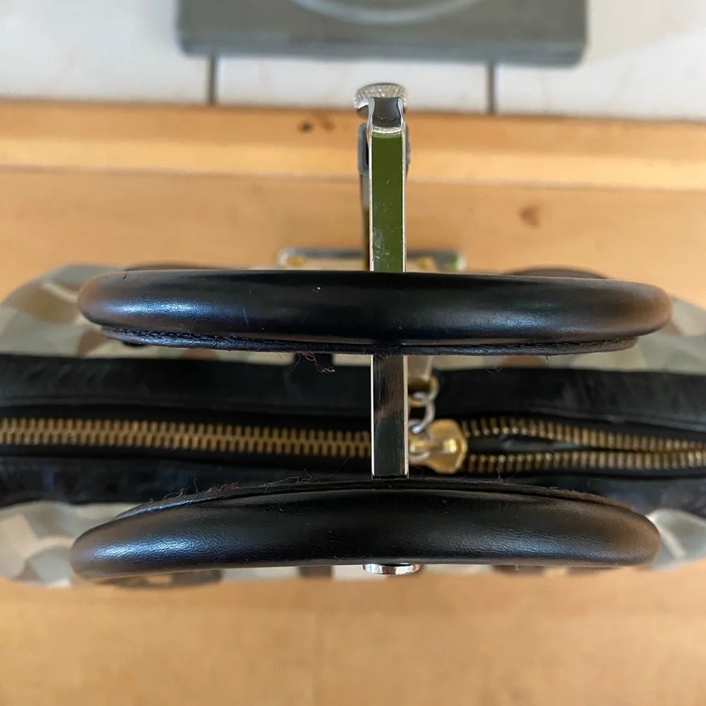 L.A.M.B Gwen Stefani Satchel Small Bag Leather,PVC,Geometric, Gold Hardware - Picture 3 of 16